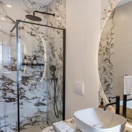 Boutique Design Apartment, Split- Quiet Base Near The Old Town * Split